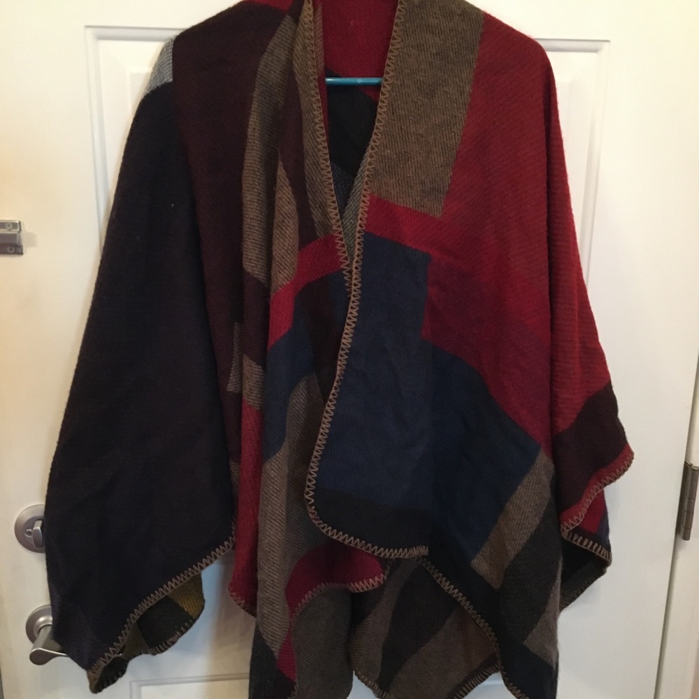 Kohl’s brand poncho